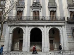 Casa de Portugal em Madrid parada por causa da crise.