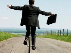 Desemprego em Espanha desce há quatro meses consecutivos.