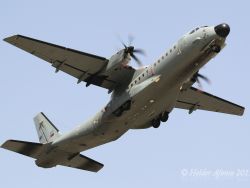 Portugueses combatem imigração ilegal em Espanha.